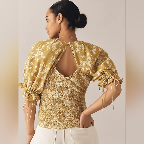 Anthropologie Tops - Anthropologie‎ Cotton Seersucker Smocked Puff-Sleeve Crop Top Large Chartreuse